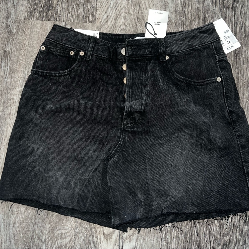 FOREVER 21 Mom Shorts
